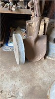 Round weight, shovel and spade heads, mud flaps