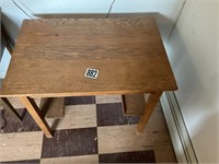 Oak Table- NO SHIPPING