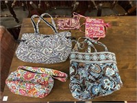 LOT OF VERA BRADLEY PURSES & HANDBAGS