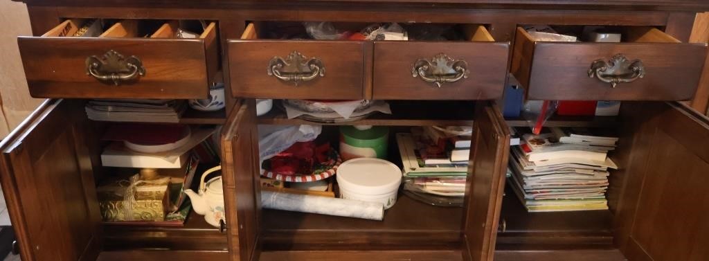 Contents of Cabinets & Drawers