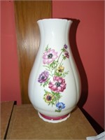 Vintage Czech porcelain vase - approx 8" tall