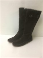 Size 9 Salvatore Ferragamo Suede Boots