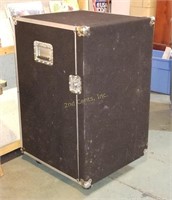 Tall Stage Gear Boxes Musician On Casters