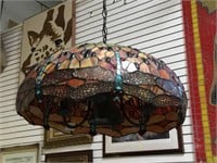 LARGE TIFFANY STYLE STAINED GLASS DRAGON FLY LAMP