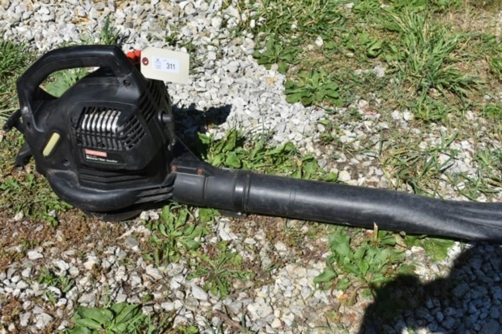 Craftsman Gas powered lawn / leaf blower / vac