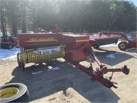 New Holland 570 Small Square Baler with Thrower