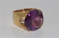 Retro 9ct yellow gold synthetic Alexandrite ring