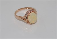 14ct rose gold and opal ring