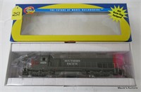 Athearn Southern Pacific SD40T-2 95135, OB