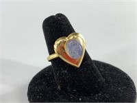 Adjustable locket ring with opal chip face