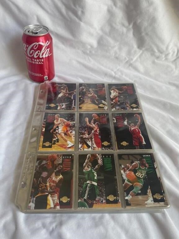 186 cartes de basket SkyBox Premium 1994-95 en