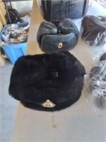 Group of 5 pile Russian military cap
