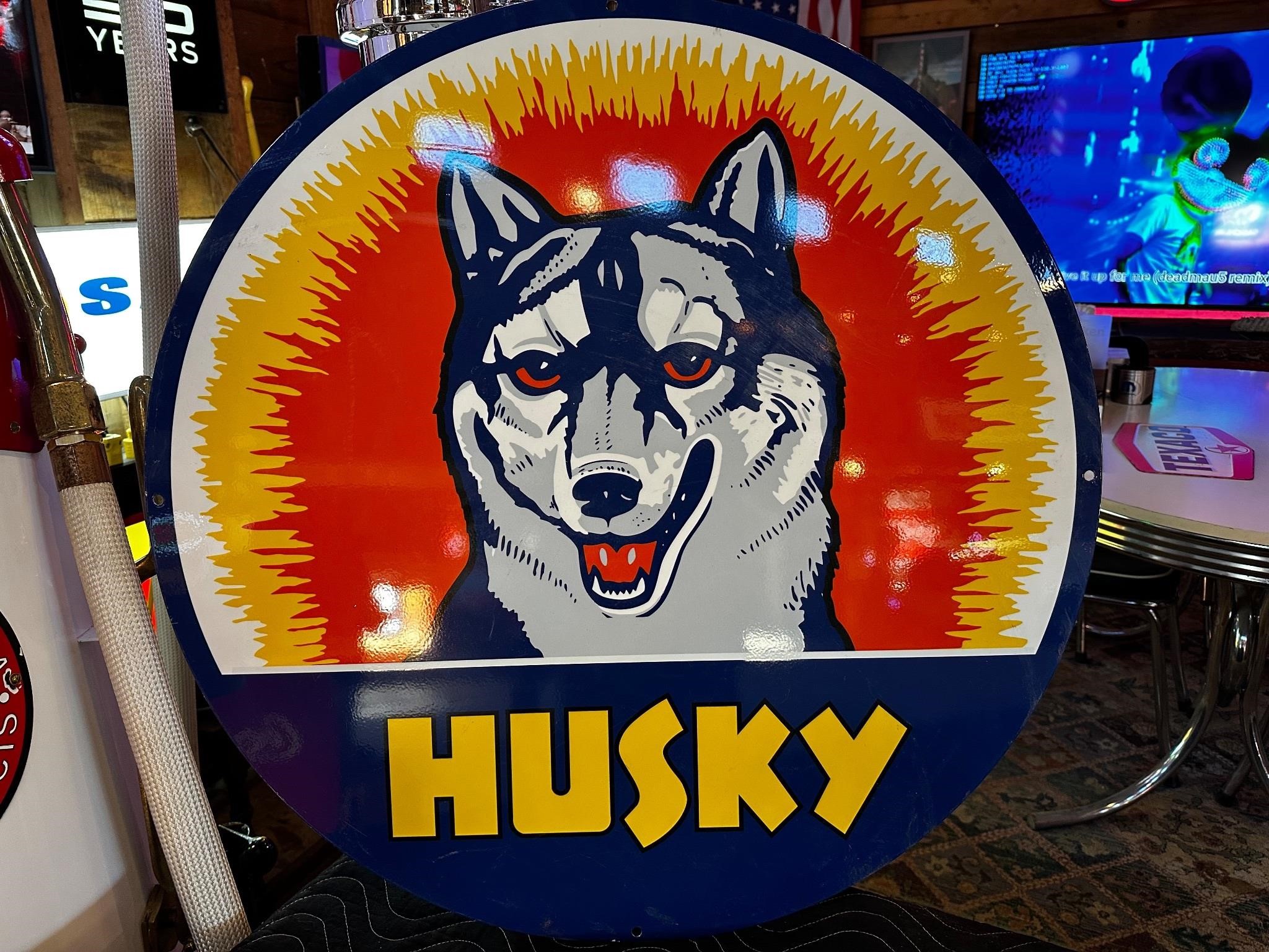 30” Round Husky Porcelain Sign