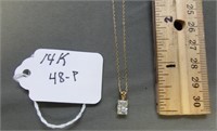 P- 14K Gold necklace w/rectangular clear stone