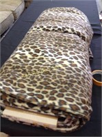cheetah print fleece 7 yards x 60 in