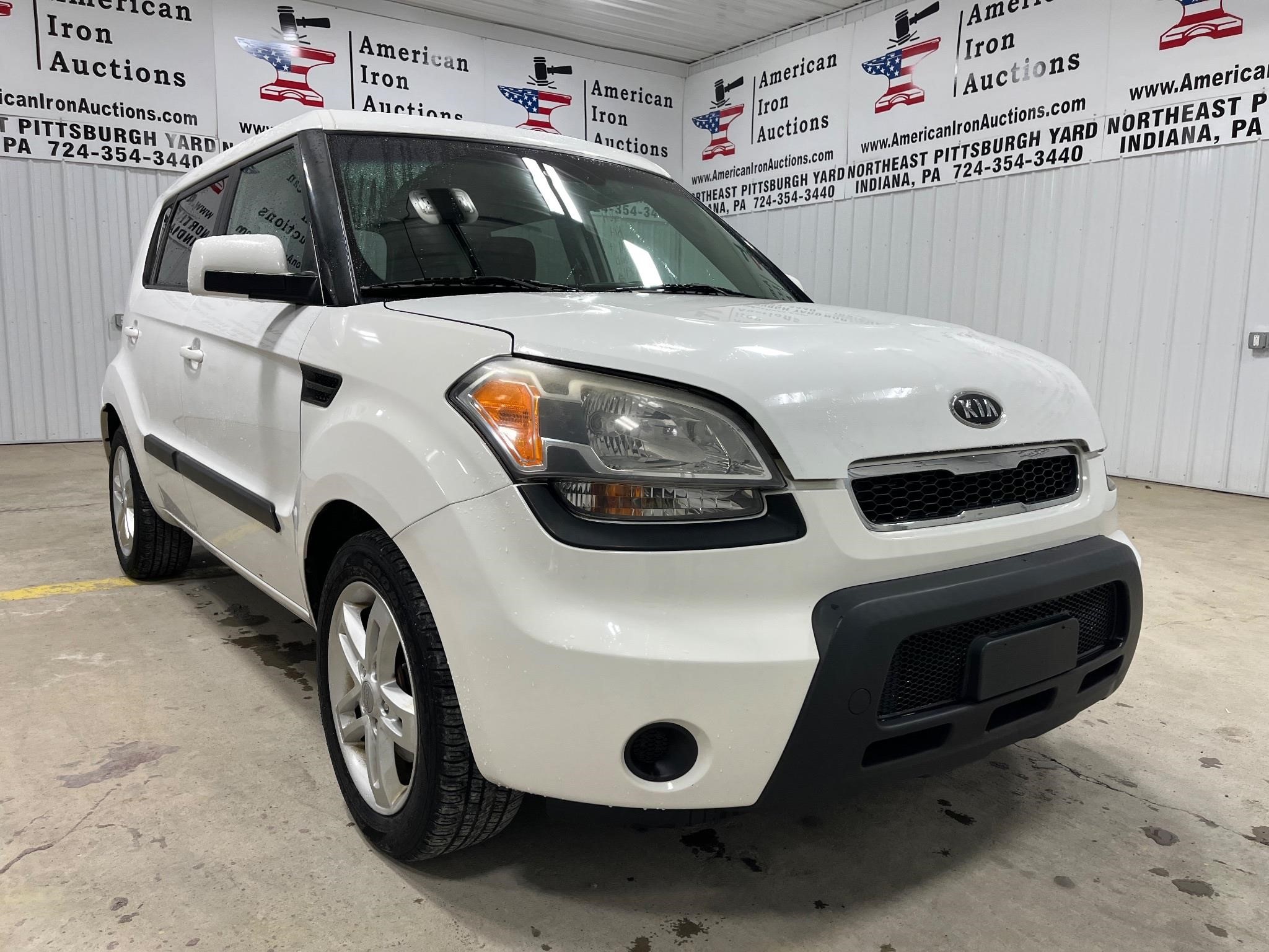 2011 Kia Soul Plus - Titled - NO RESERVE