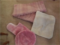 Pink & Beige Bath Rugs & Seat Covers