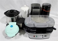 Group of Small kitchen appliances