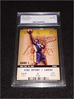 Kobe Bryant 2002 Fleer GEM MT 10