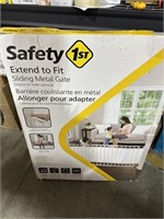 Safety 1st Extend to Fit Sliding Metal Gate