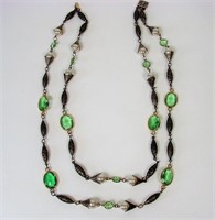Vintage Czechoslovakian Glass Necklace