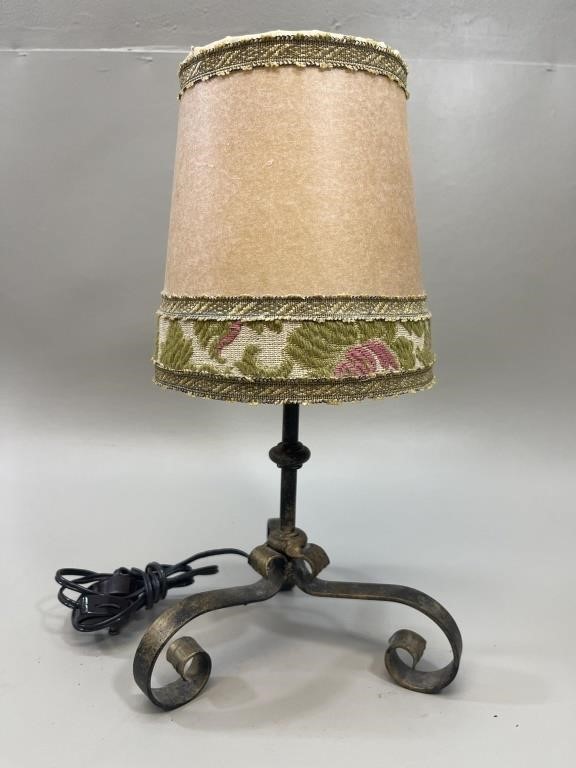 Forged Metal Lamp with Floral Ribbon Lamp Shade