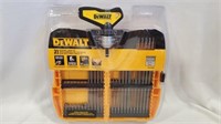 NEW DeWalt 31pc Racheting T-Handle Set P13D