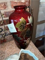 BEAUTIFUL ASIAN VASE