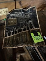 Combo wrench set