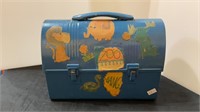 Vintage metal lunchbox decorated with the zoo