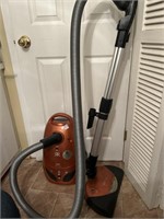 Riccar 1500 p HEPA, vacuum cleaner.