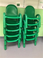 10 Base Line Green Plastic Kids Chairs