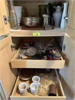 Vases, 3 drawers kitchen utensils, other items