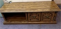Coffee table approx 54 x 20 x 16