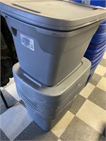 10 STERILITE TOTES W/ LIDS