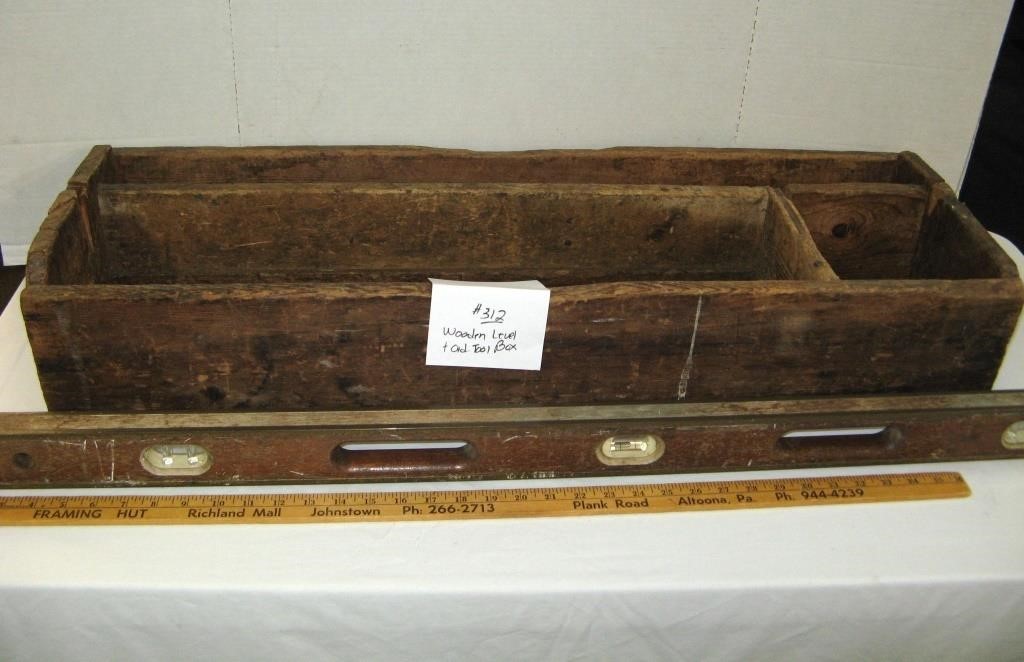 Johnson 548 Level and Wooden Tool Box