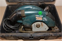 BLACK & DECKER WOOD HAWK CIRC SAW W/CASE WORKS