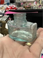 ANTIQUE INK BOTTLE