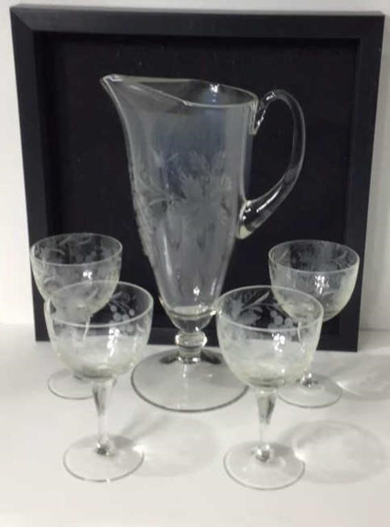 Etched Grapes&Vines Wine Service 4 Glasses S14A