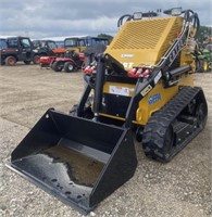 (AG) 2024 AGT CRT23 Mini Skid Steer Loader