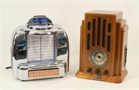 Crosley CR-18 & CR-10, Tombstone & Jukebox Radios