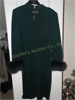 Vintage Toula ? dress with faux fur cuffs size 12?