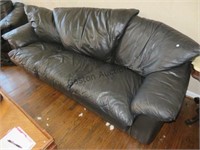 3 PC BLACK SOFA SET WITH PULLOUT