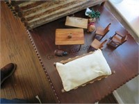WOOD LOG CABIN WITH ACCESSORIES