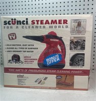 SCUNCI Steamer ( never opened)