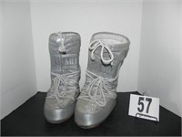 Silver Glitter Moon Boot "Snow Boots" Size 3, 5,