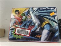 Batman lunchbox w/ figures