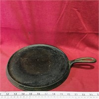 Vintage Cast Iron Skillet (10 1/2")