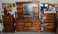 8pc Queen Solid Wood Bedroom Set