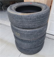4 18" tires